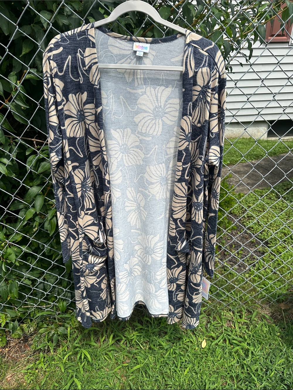 LuLaRoe Gray and Cream Floral Open Cardigan